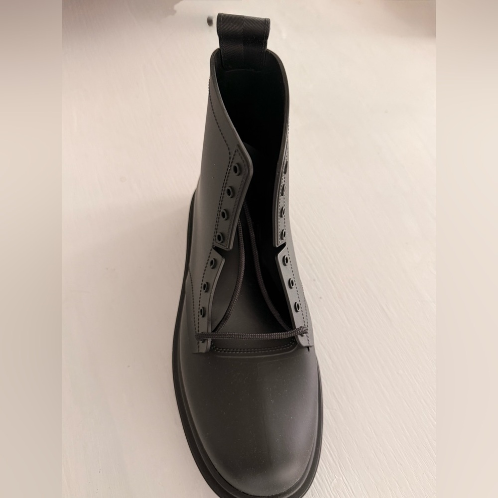 New Melissa Black Boots Coturno size 9